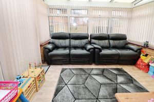 Barrell Close Frating - click for photo gallery